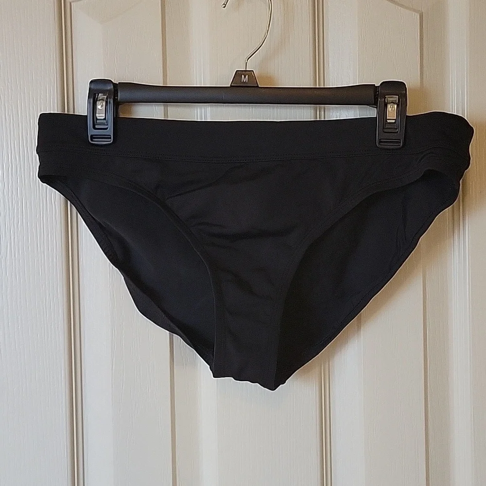 Nike size 16 black swim bottom